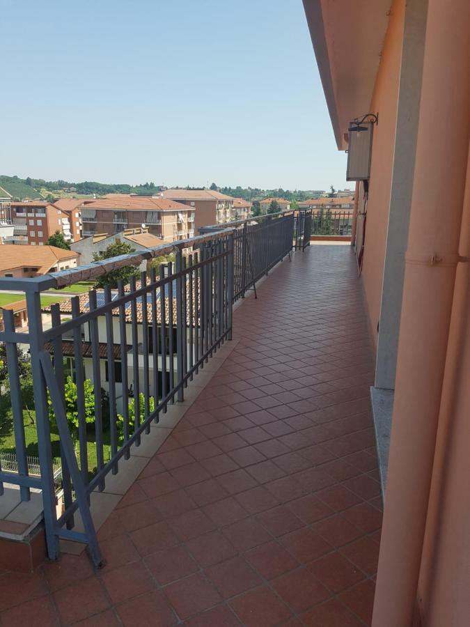 Appartamento Panoramico Nizza Monferrato Kültér fotó