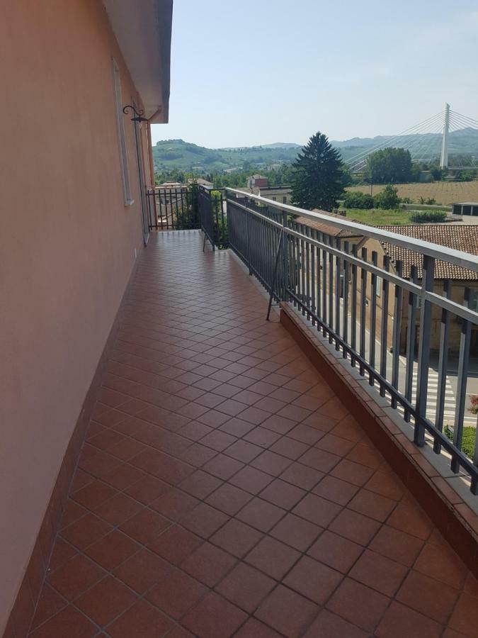 Appartamento Panoramico Nizza Monferrato Kültér fotó